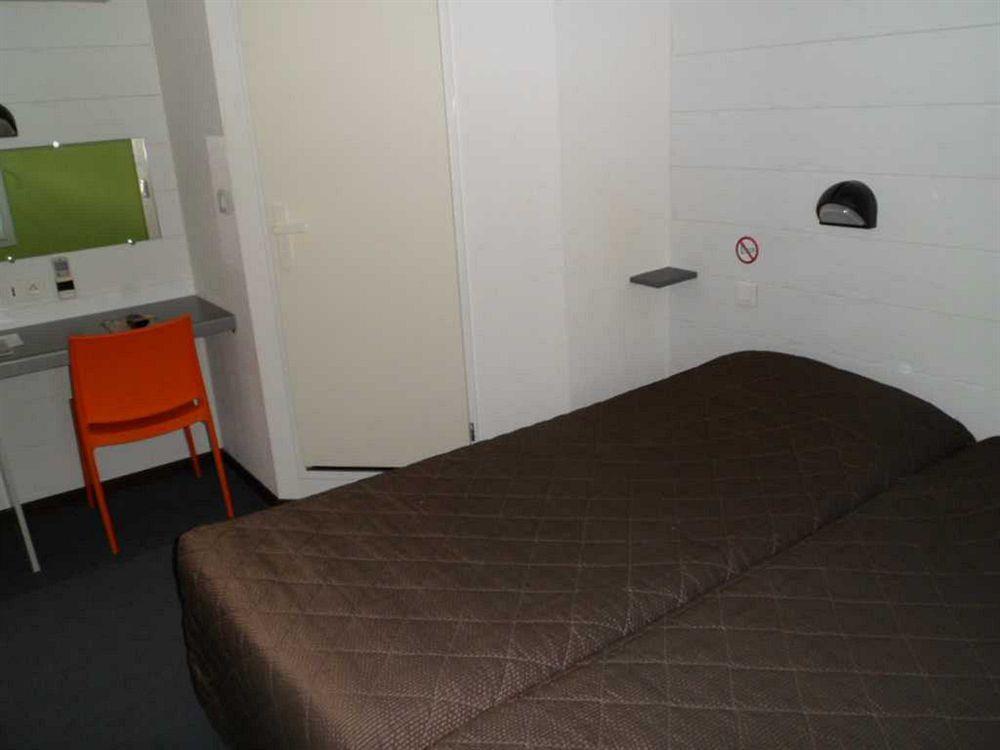 Brit Hotel Essentiel Albi Parc Des Expos Le Sequestre Eksteriør billede
