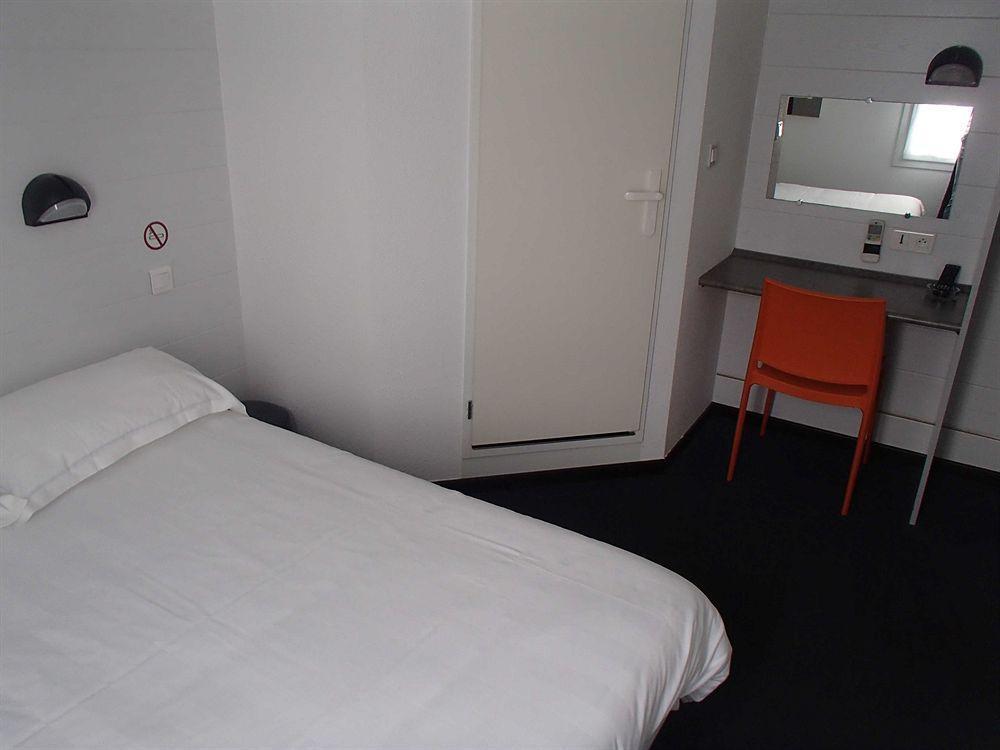 Brit Hotel Essentiel Albi Parc Des Expos Le Sequestre Eksteriør billede