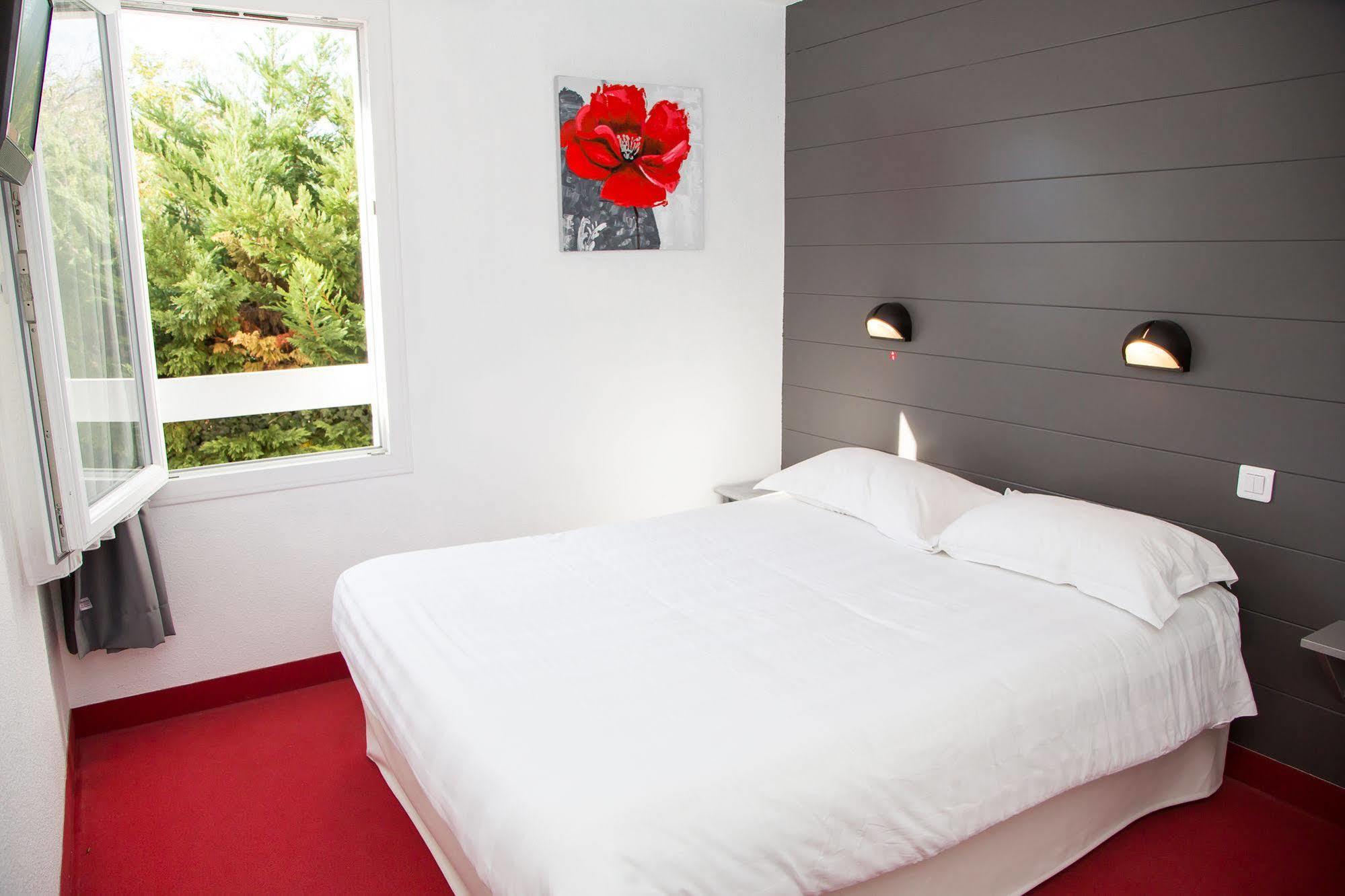 Brit Hotel Essentiel Albi Parc Des Expos Le Sequestre Eksteriør billede
